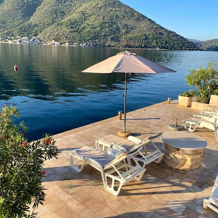 Apartment Stern Perast Exterior photo
